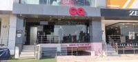 GQ cloth house